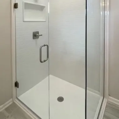 Shower-Doors | Goetze Bros. Carpet & Furniture